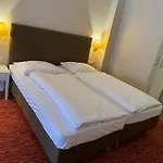 Muesser Hof فندق