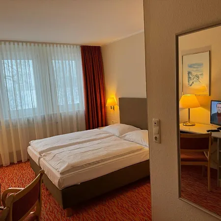 Mueßer Hof Hotel 3*